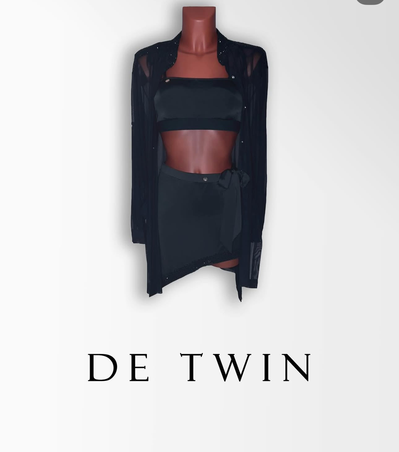 Black V Top