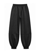 Esther Jogger