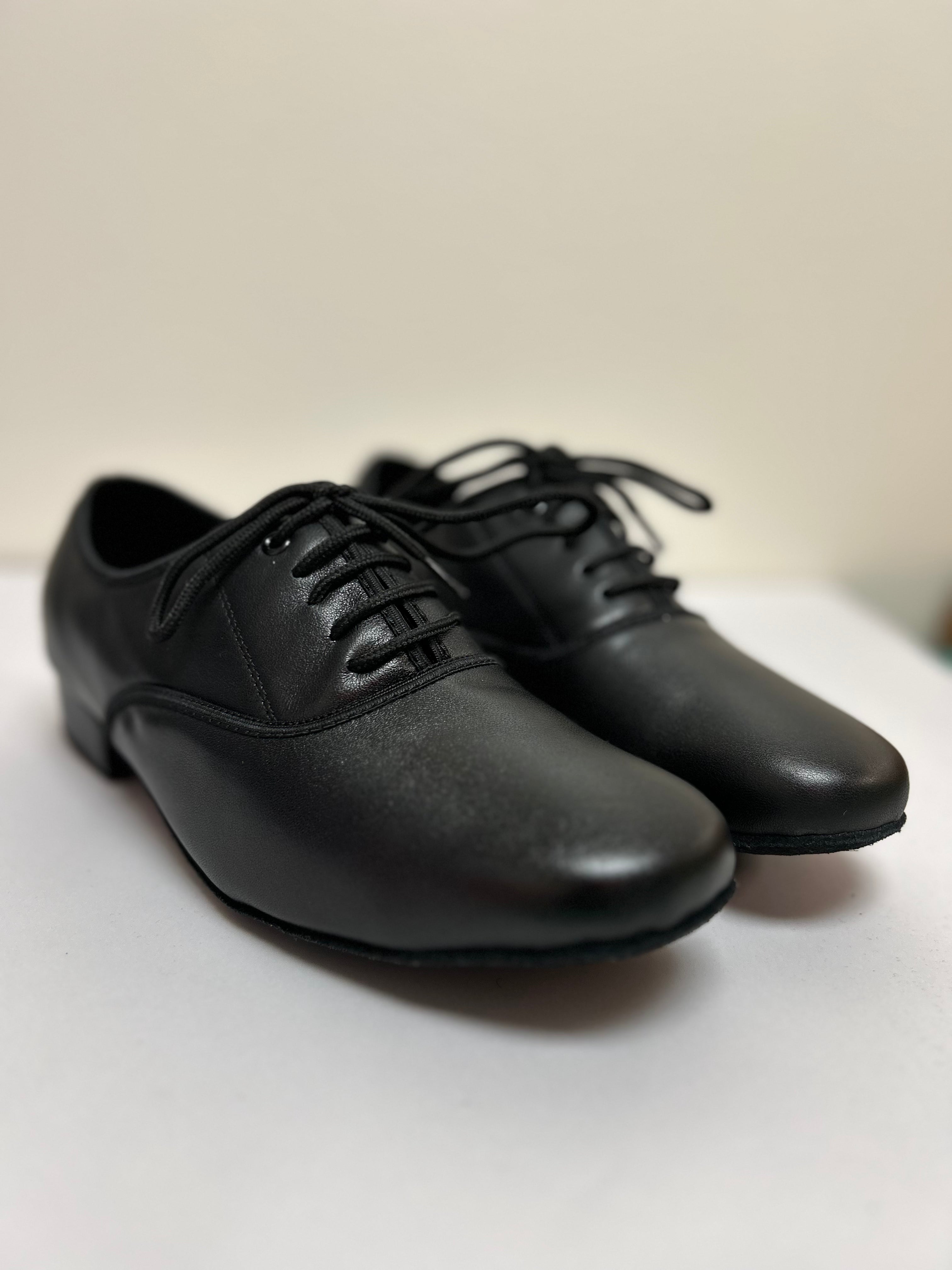Men's Standard Shoes