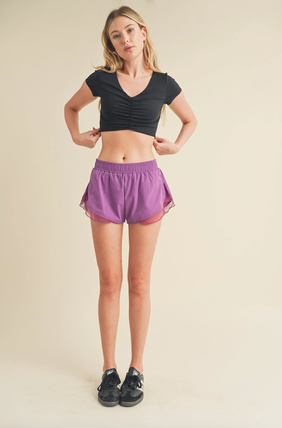 Scoop Neck Front Ruched Crop Top