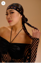 Skinned black velvet jacquard hairband